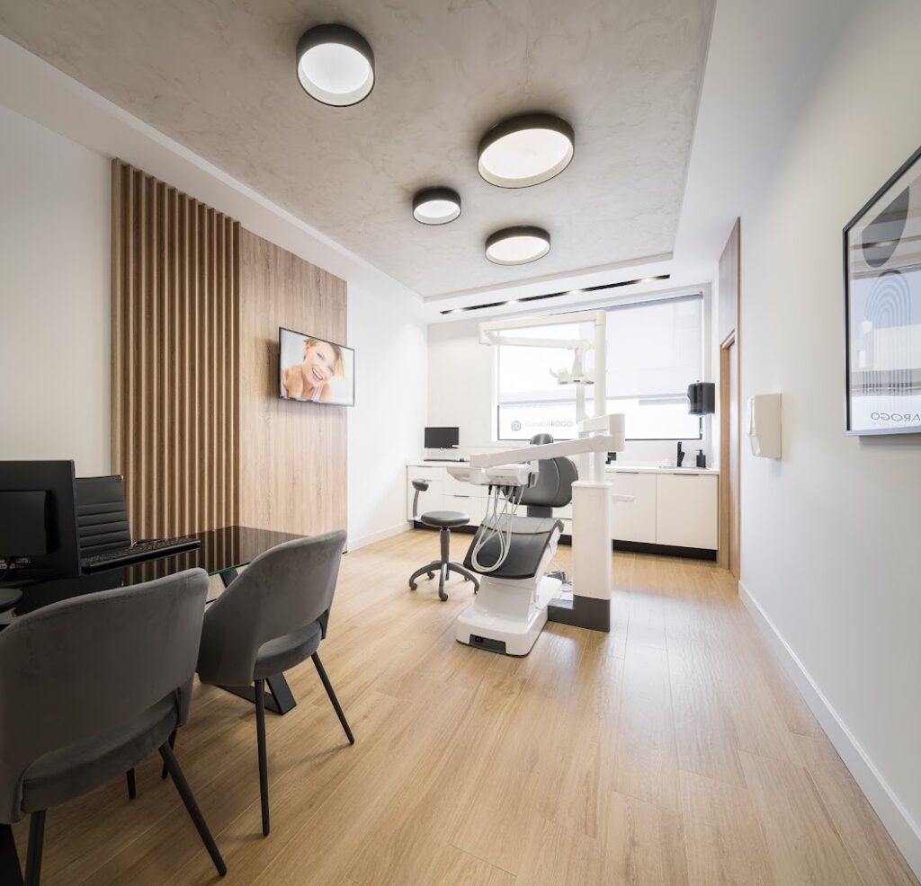 DISEÑO GABINETE DENTAL